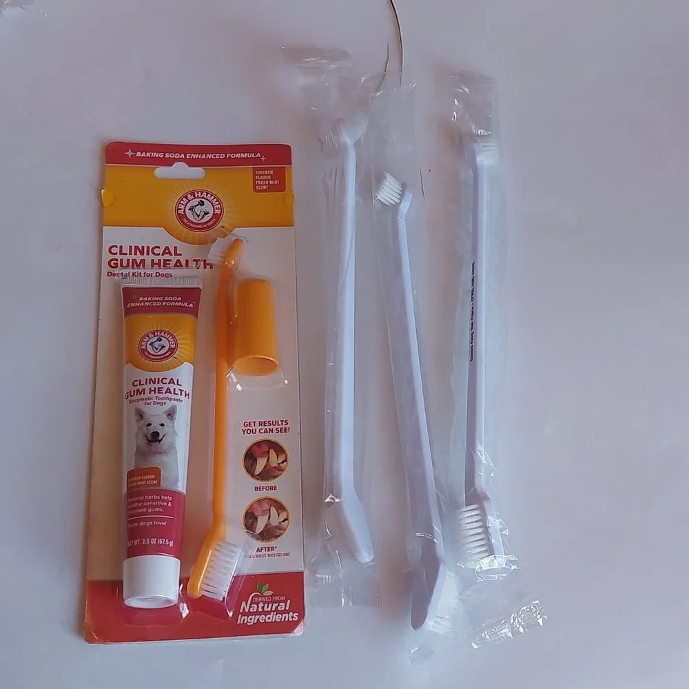 Arm & Hammer Dental Kit For Dogs + 3 Extra Toothbrushes